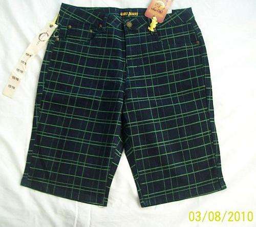 Ladies Denim Shorts. To Fit 38 - to clear!!