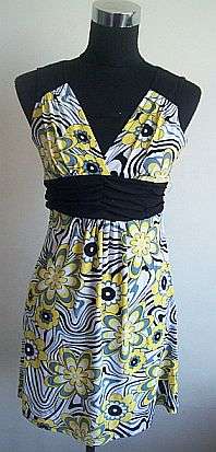 Lovely trilobal Short  Dress. Size 34