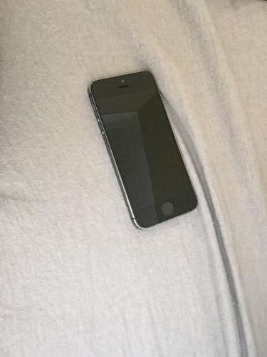 Space Grey iPhone 5s
