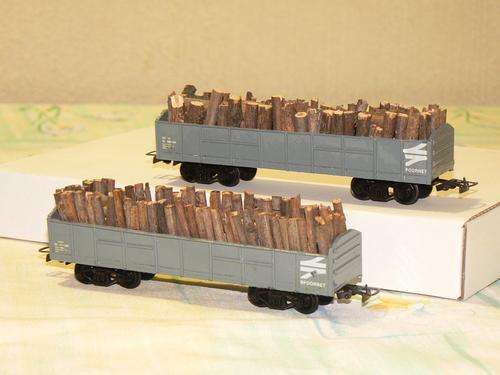 SAR/SAS CUSTOM MADE OPEN WAGONS WITH WOOD LOAD