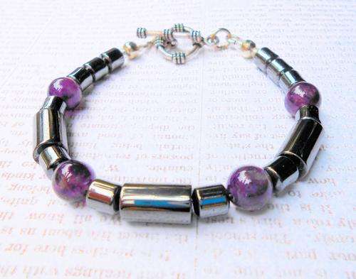 HEMATITE AND AMETHYST ADDICTION BRACELET