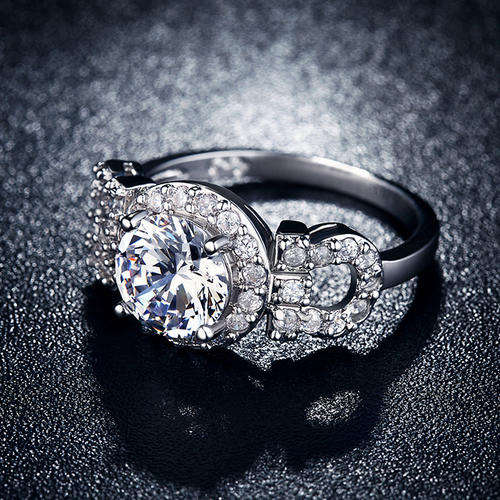 Sensational..!Halo Round 2 Carat Cr Diamond Designer Engagement Ring - size 9 .. truly stunning ring
