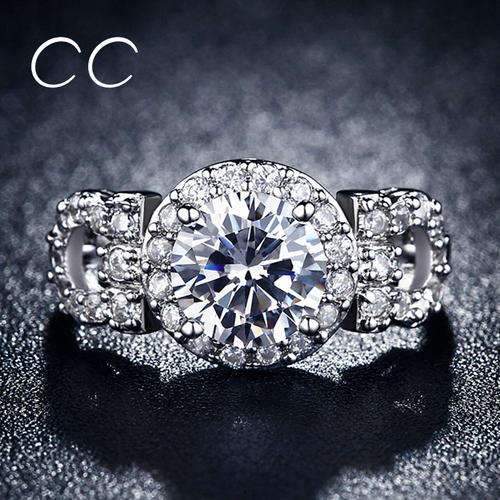 Sensational..!Halo Round 2 Carat Cr Diamond Designer Engagement Ring - size 9 .. truly stunning ring