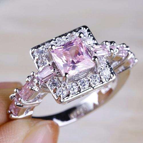 Noble Princess Cut Cubic Zirconia Pink Topaz  Ring.. Simply stunning..925 silver plated Size 7