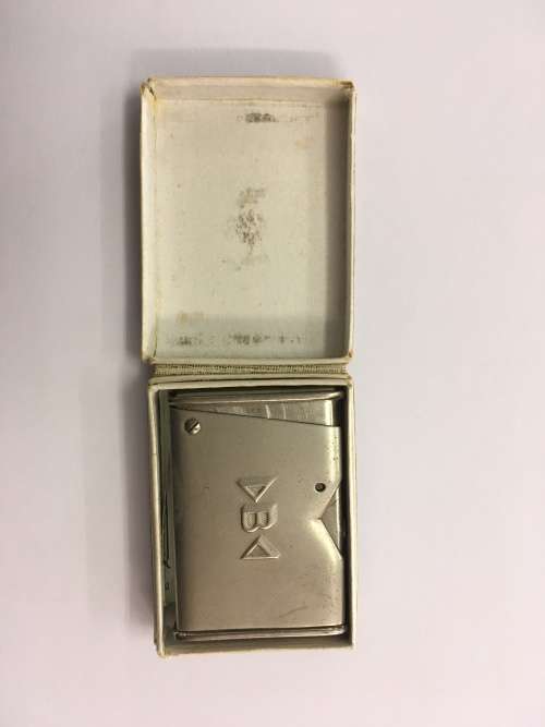 KW 700 (KARL WIEDEN) SQUEEZE TRIGGER LIGHTER - 1934 - MADE IN GERMANY - RARE