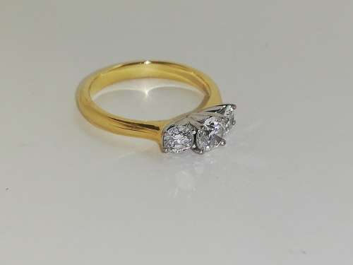 18ct Two Tone Browns Protea Trilogy ring - complete package