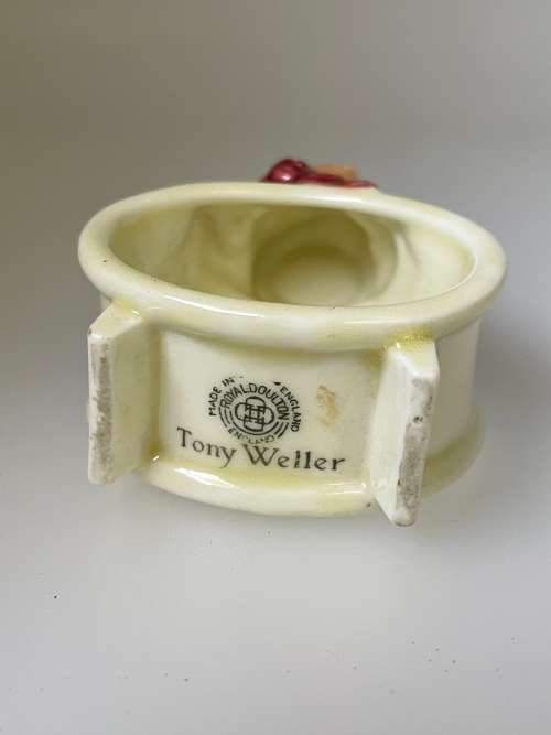 Royal Doulton Napkin Ring - Tony Weller