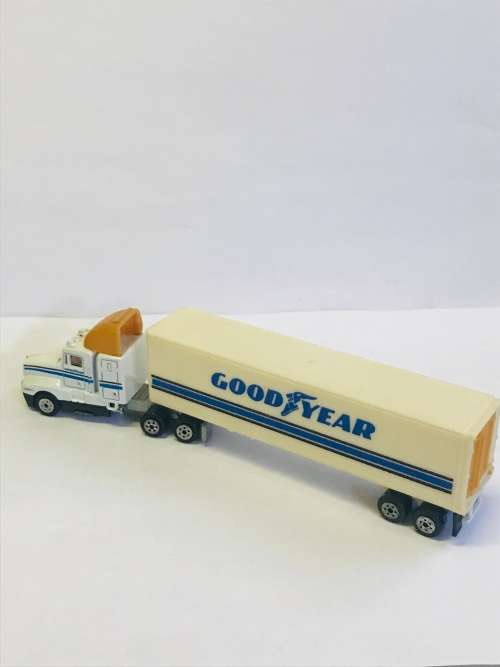 Vintage Road Champs Goodyear Kenworth T-600 Semi Truck Cab w/Trailer