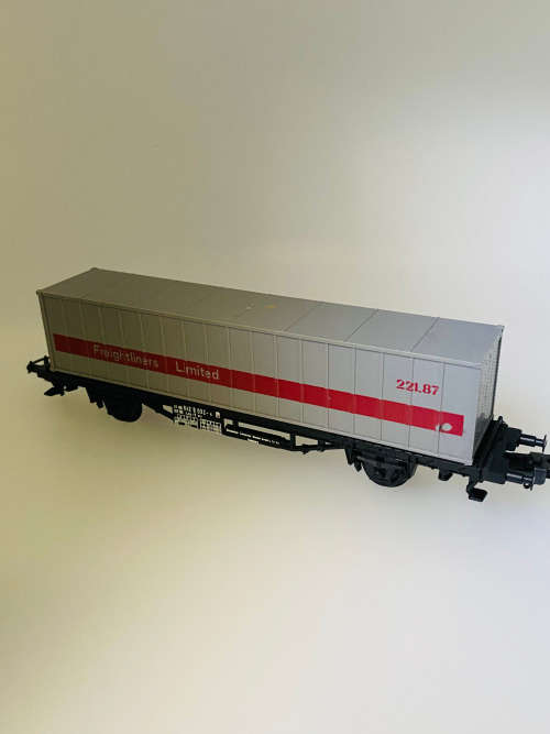 Lima Freightliners Limited 22L87 Ho Gauge
