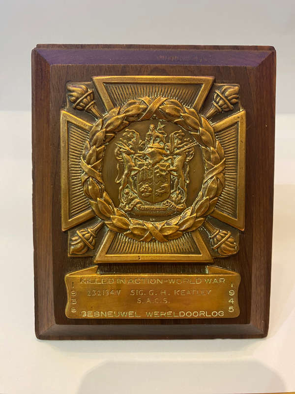 South African WW2 Killed in Action Memorial plaque for `SIG GH KEATLEY SACS 232134V`