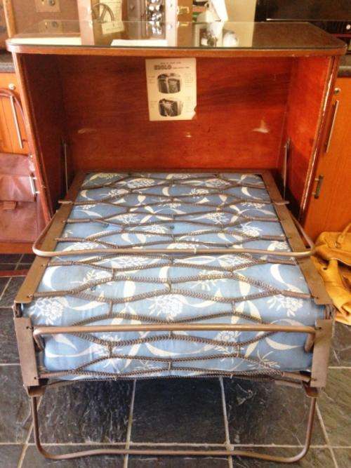 Edblo Hideaway Bed