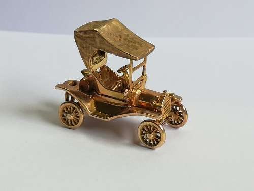 Stunning Vintage 9ct Hallmarked Gold Car Charms