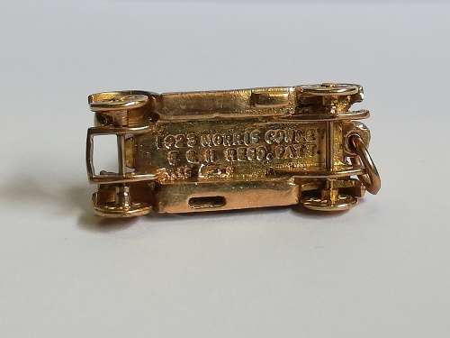 Stunning Vintage 9ct Hallmarked Gold Car Charms