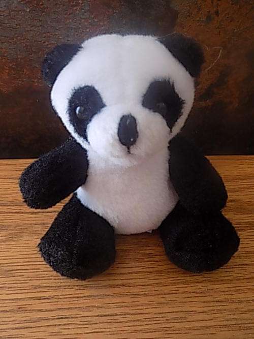 Small 2012 Animal Planet Panda Bear