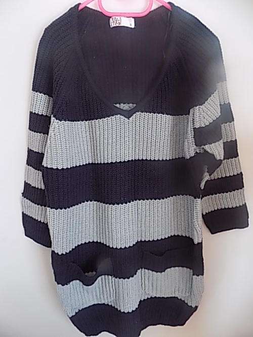Ladies RT Knitwear Top with Two Pockets - Size S
