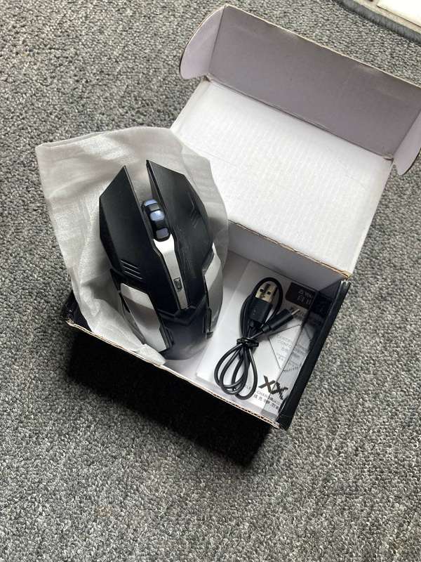 Gaming Mouse x3 and Bluetooth Controller - Rechargeable
