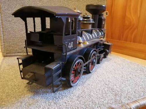 Tin train ornament