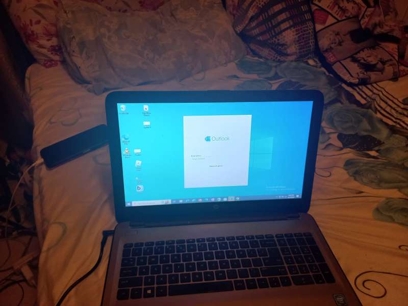 HP Notebook - 15-ac100ni (ENERGY STAR)