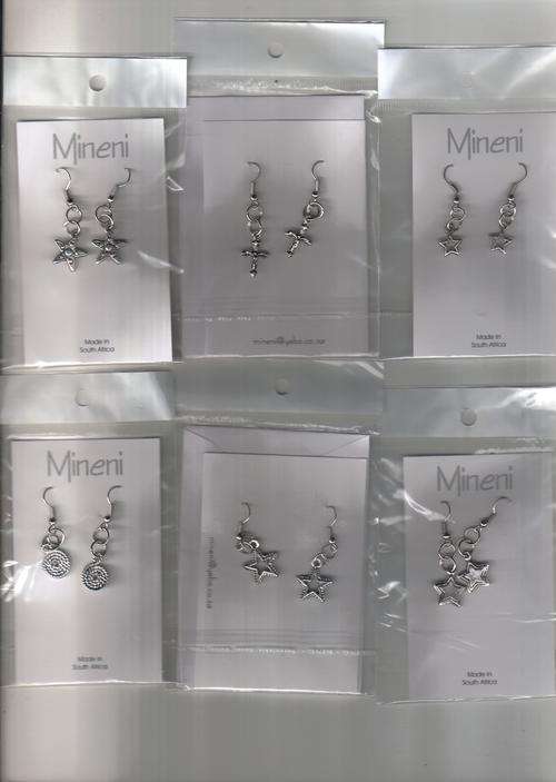 60 pairs x CAST METAL EARRING ASSORTMENT - TRADERS SPECIAL - LOT A - LOCAL PRODUCT