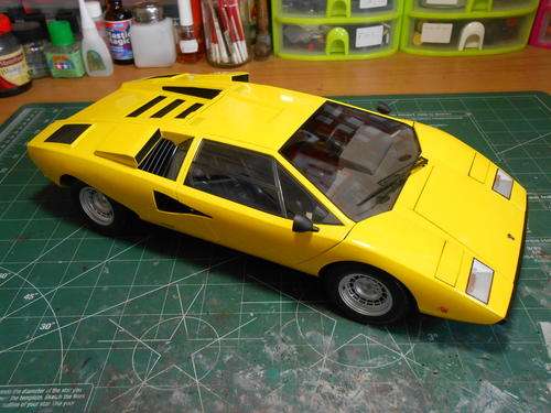 1/12 Kyosho Lamborghini Countach LP400
