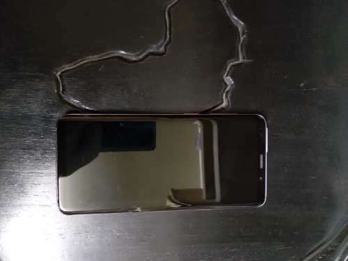 Genuine Samsung Galaxy S9 (64GB, Purple) *Read*