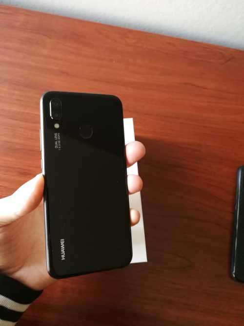 Genuine HUAWEI P20 Lite SmartPhone (64GB, 4GB RAM, Dual Camera)