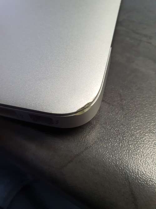 Apple MacBook Air 13 Inch | Core i5 | 128GB Flash Storage | 4GB RAM
