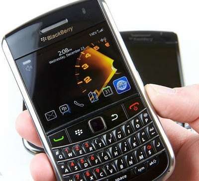 Brand NEW Blackberry BOLD 9650 3.2MP 3G WIFI GPS boxed !