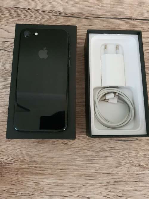 Apple iPhone 7 128GB Jet Black