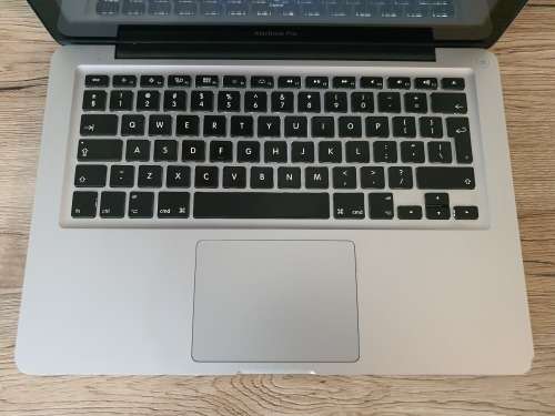 Apple MacBook Pro 13.3` | Core i5 | 4GB RAM | 500GB HDD | Quick Delivery