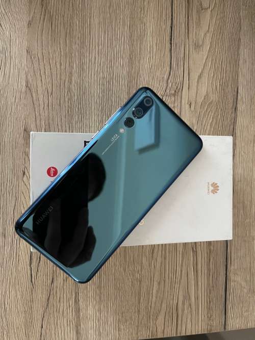 Huawei P20 Pro | Dual-Sim | 128GB | 6GB RAM | Midnight Blue | Quick Delivery