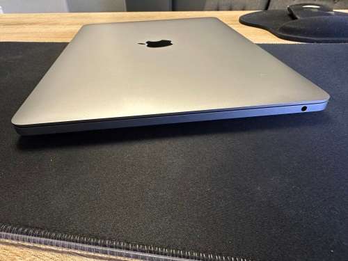 Apple MacBook Pro 13-inch M1 | 512GB | 8GB RAM | Space Gray