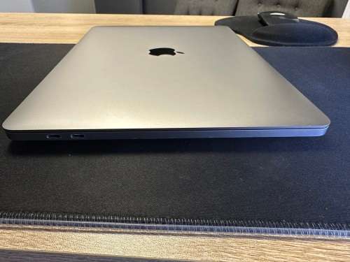 Apple MacBook Pro 13-inch M1 | 512GB | 8GB RAM | Space Gray