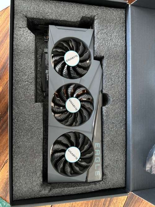 Gigabyte GeForce RTX 3080 EAGLE OC 10GB GDDR6X | R30 Delivery