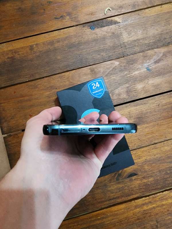 Samsung Galaxy S22 Plus 5G | 256GB | Dual Sim | Green | R30 Delivery