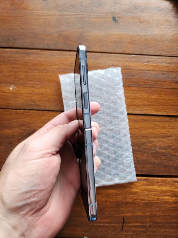 Samsung Galaxy Z Flip 4 5G | Dual-Sim | 256GB | 8GB RAM | Blue | R30 Delivery