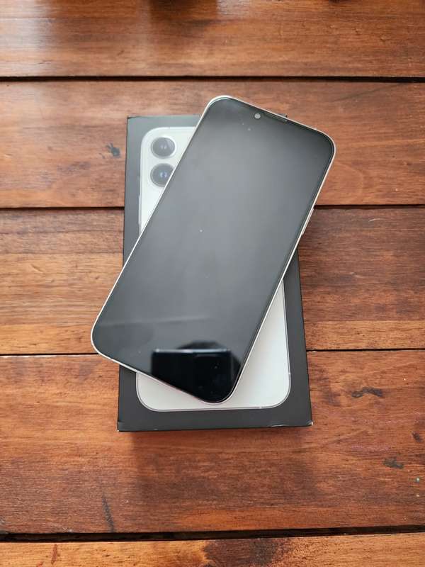 ESIM ONLY Apple iPhone 13 Pro Max 5G | 128GB | Silver | R30 Delivery