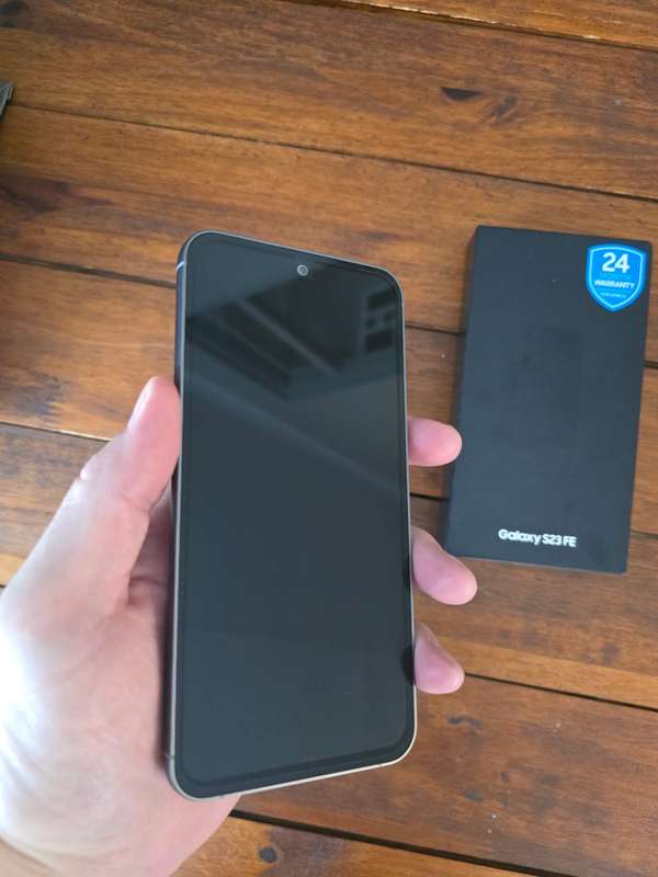 Samsung Galaxy S23FE 5G | 256GB + 8GB RAM | Dual Sim | Graphite | R30 Delivery
