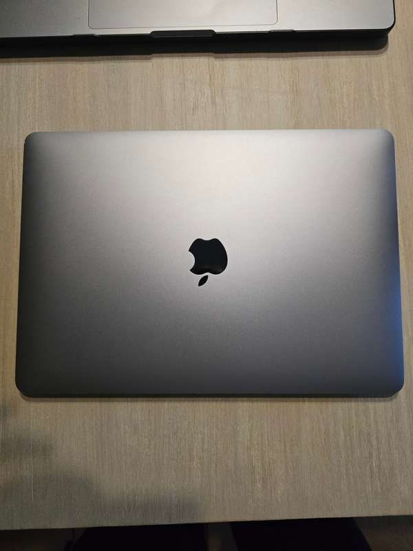 Apple MacBook Air M1 2020 | Space Gray | 8GB RAM | 256GB SSD
