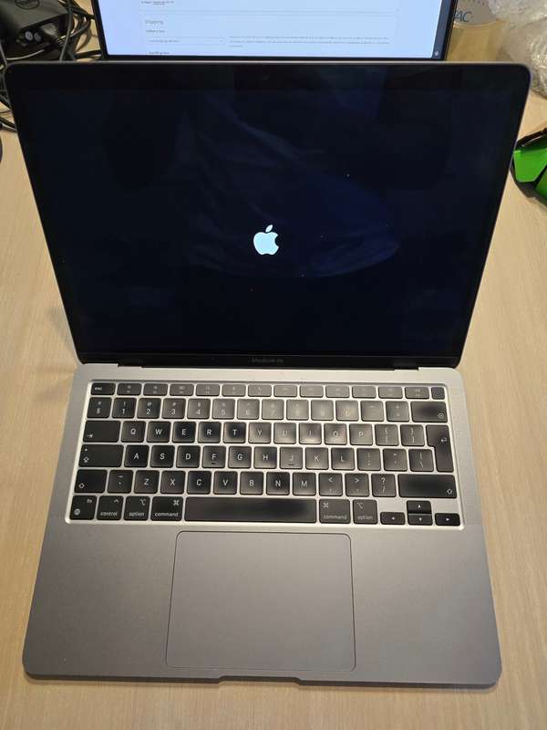 Apple MacBook Air M1 2020 | Space Gray | 8GB RAM | 256GB SSD