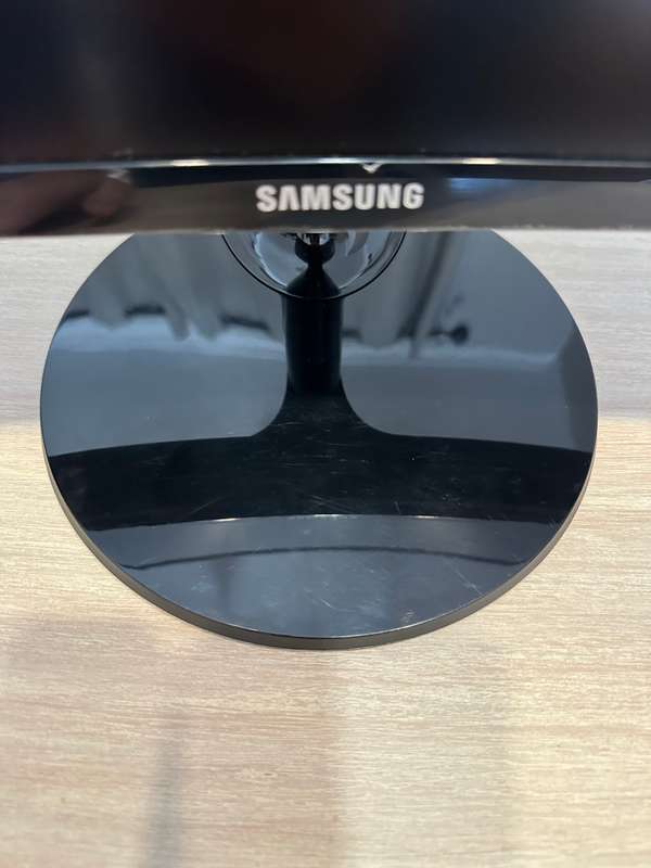 Samsung C24F390FH 24` FHD FreeSync 1800R Curved Monitor | R30 Delivery