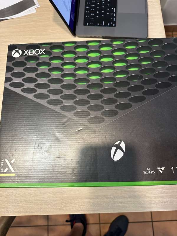Microsoft Xbox Series X | 1TB | 2x Controllers | R30 Delivery