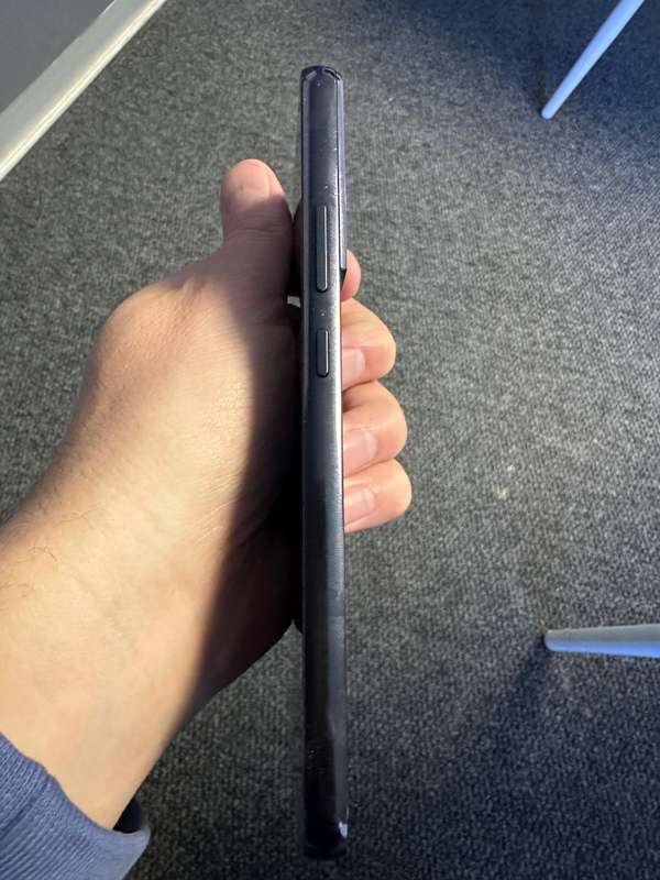 Samsung Galaxy S22 Plus 5G | 256GB | Dual Sim | Graphite | R30 Delivery