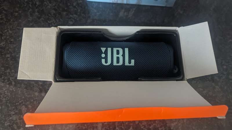 Jbl flip 6 replica