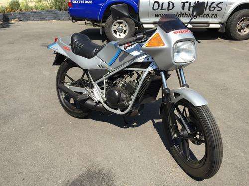 Suzuki RG 50 Gamma - Silver