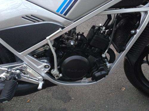 Suzuki RG 50 Gamma - Silver