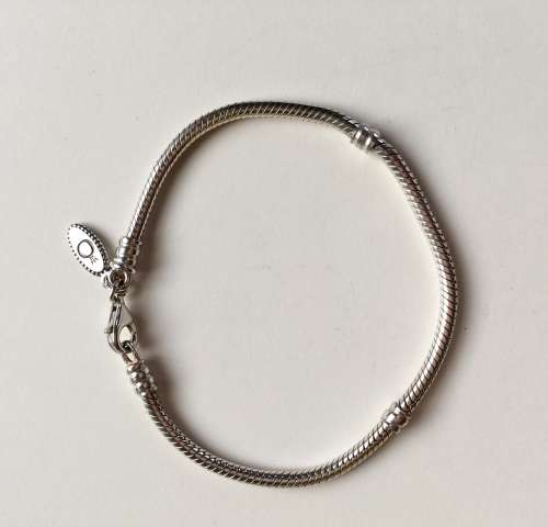 AUTHENTIC PANDORA SILVER BRACELETS  - CARBINE LOCK