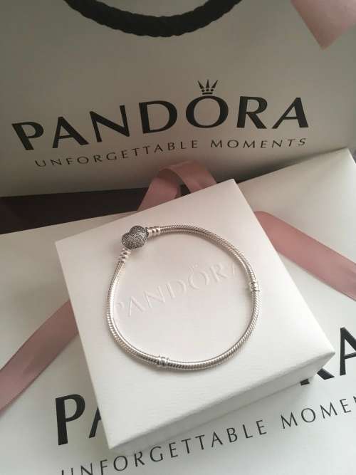Pandora Silver Bracelet  With Heart-Shaped Clasp And Clear Cubic Zirconia SKU: 590729CZ