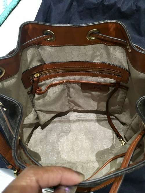 Michael Kors Jules Large Signature Brown Drawstring Shoulder Handbag -100% Authentic / Free Delivery