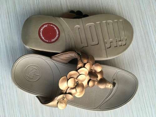 FITFLOPS FLOWER SLIPPERS/SANDALS - Size 4 UK / SA